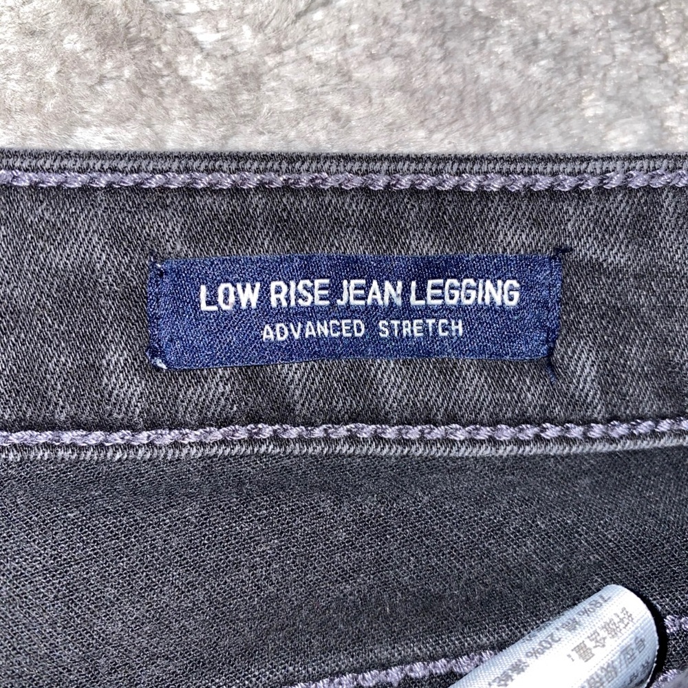 Hollister Low Rise Jean Leggings - Picture 5 of 5